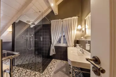 Ein Badezimmer in der Unterkunft Landhaus Gutshaus