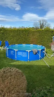 Der Swimmingpool an oder in der Nähe von Ferienwohnung Ackerbürgerhof