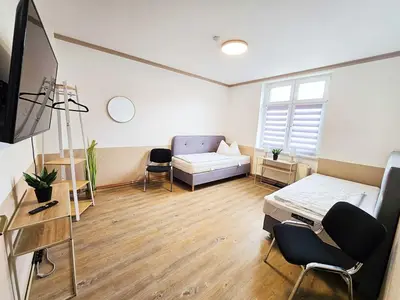 TV/Unterhaltungsangebot in der Unterkunft FeWo 5 Personen, Nähe Bahnhof, WLAN,Balkon