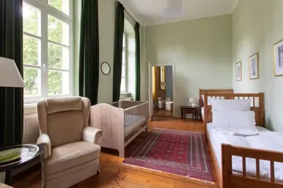 Ein Sitzbereich in der Unterkunft Gutshaus Mahndorf