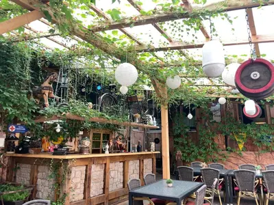 Ein Restaurant oder anderes Speiselokal in der Unterkunft Ferienwohnungen am Roland