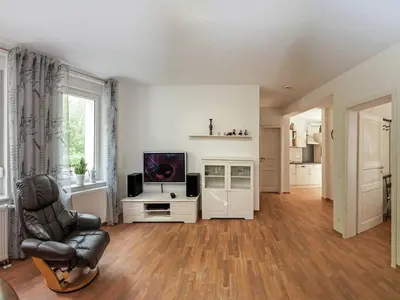 TV/Unterhaltungsangebot in der Unterkunft Bright apartment in Thale with terrace