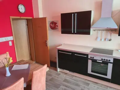 Küche/Küchenzeile in der Unterkunft Ferienwohnung Thale am Bodetal