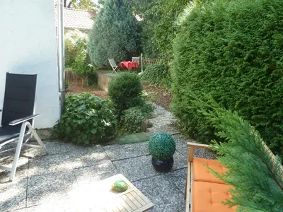 Ein Garten an der Unterkunft Residenz Rosenstraße