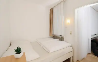 Ein Bett oder Betten in einem Zimmer der Unterkunft 2 Bedroom Cozy Apartment In Goslar