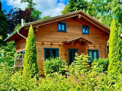 Ein Garten an der Unterkunft Romantik Hütte anno 2018, Haus 2