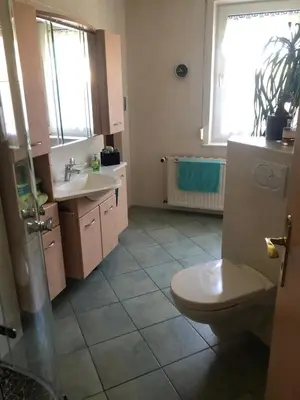 Ein Badezimmer in der Unterkunft FeWo M Becker