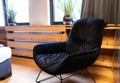 Ein Sitzbereich in der Unterkunft StrandBerg's Harzchalet