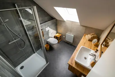 Ein Badezimmer in der Unterkunft FH HarzHirsch - Kamin, Sauna, Bettwäsche, Kurtaxe inklusive