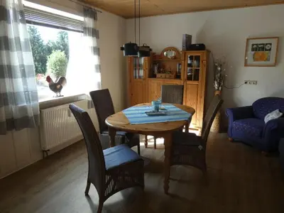 Ein Sitzbereich in der Unterkunft Chaffinch in the Tanneneck house