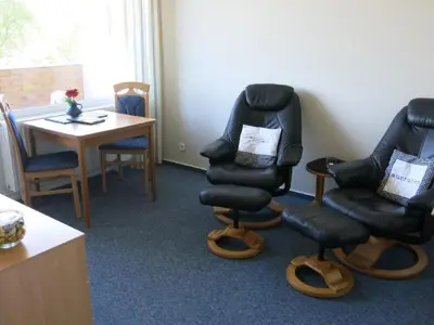 Ein Sitzbereich in der Unterkunft Apartment Harz by Interhome