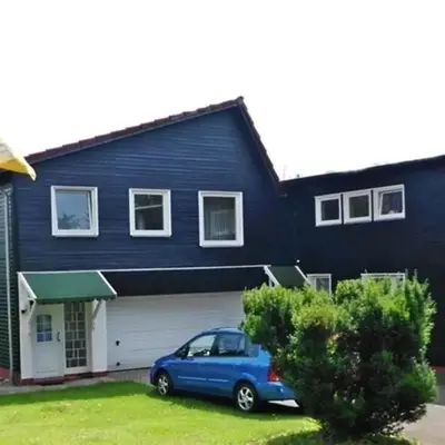 Apartment Großzügige Wohnung mit Bergblick im Haus Hopfe by Interhome