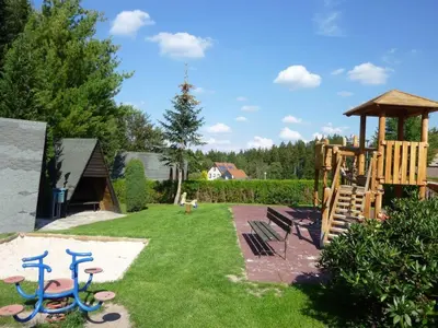 Ein Garten an der Unterkunft Holiday Home Blauvogel by Interhome