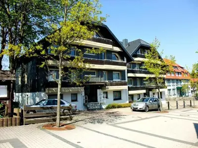 Das Gebäude in dem sich die Ferienwohnung befindet