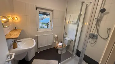 Ein Badezimmer in der Unterkunft Ferienwohnungen Grubenweg 8 Bad Harzburg