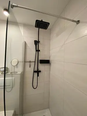 Ein Badezimmer in der Unterkunft luxuriöses Ferienapartment 