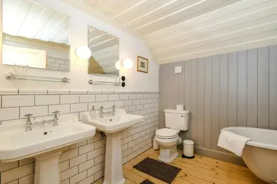 Ein Badezimmer in der Unterkunft Historic Lodge With Brocken View In Harz