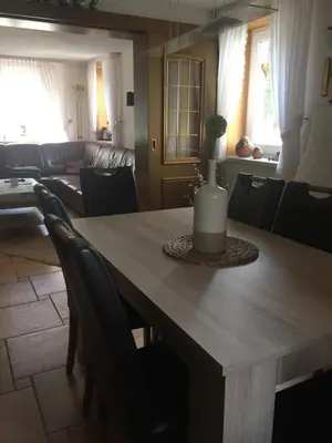 Ein Sitzbereich in der Unterkunft Lillys Ferienhaus