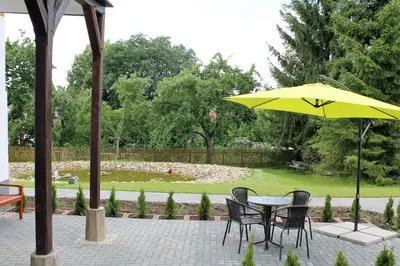 Ein Garten an der Unterkunft Le petit Palais - Apartments
