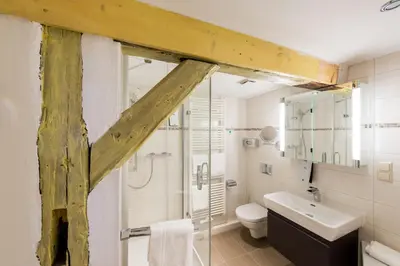 Ein Badezimmer in der Unterkunft Hotel Theophano