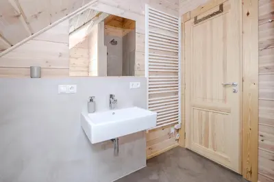 Ein Badezimmer in der Unterkunft Bergwaldlodges Einklang & Blickfang