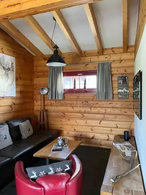 Ein Sitzbereich in der Unterkunft Blockhaus an der Skiwiese Braunlage