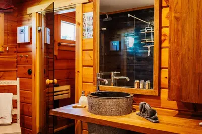 Ein Badezimmer in der Unterkunft Blockhaus an der Skiwiese Braunlage