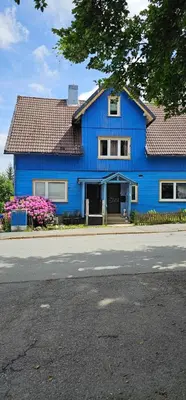 Das Gebäude in dem sich die Ferienwohnung befindet