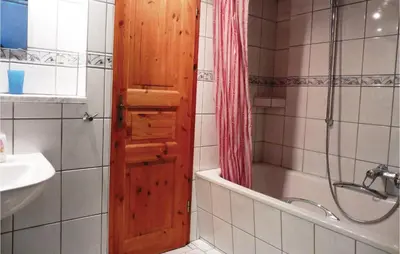 Ein Badezimmer in der Unterkunft Stunning Apartment In Sankt Andreasberg