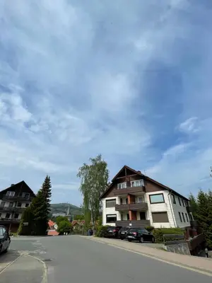 Das Gebäude in dem sich die Ferienwohnung befindet