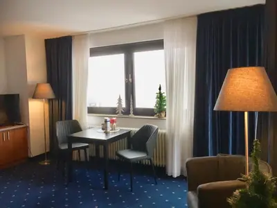 Ein Sitzbereich in der Unterkunft Seesicht Appartements am Kranichsee