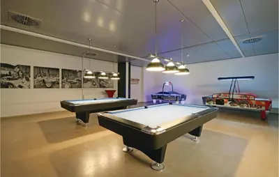 Ein Billardtisch in der Unterkunft Ferienhausdorf Thale