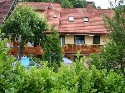 Ein Garten an der Unterkunft Haus Kummeleck , Wohnung 3
