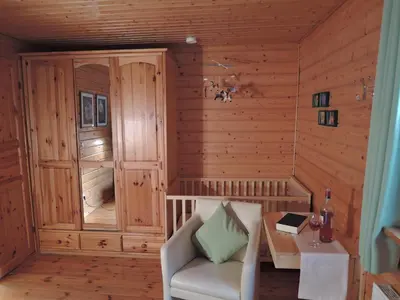 Ein Sitzbereich in der Unterkunft ****FH Blauvogel 60 Harz