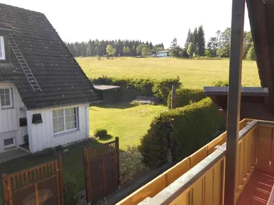 Ein Garten an der Unterkunft Ferienwohnung Windten