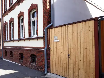 Das Gebäude in dem sich die Ferienwohnung befindet