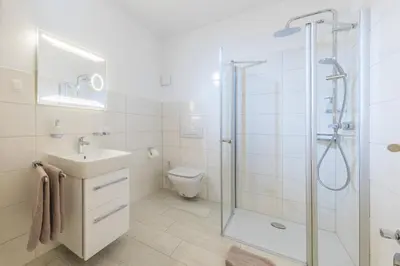 Ein Badezimmer in der Unterkunft Harzer-Bachtaeler