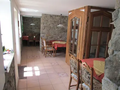 Ein Sitzbereich in der Unterkunft Hotel Pension Am Kurzentrum