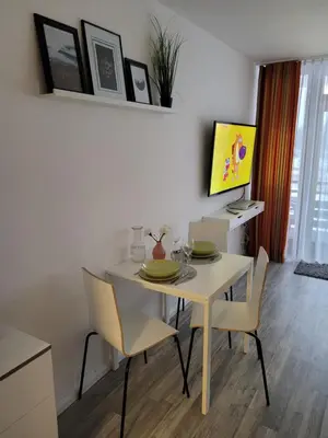 TV/Unterhaltungsangebot in der Unterkunft Apartment mit Seeblick Vier Jahreszeiten