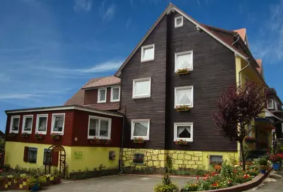 Das Gebäude in dem sich das Hotel befindet