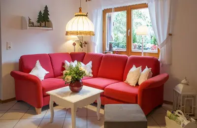 Ein Sitzbereich in der Unterkunft Apartments Am Kupferberg