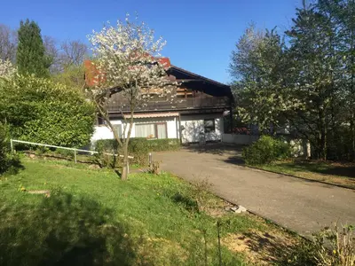 Ein Garten an der Unterkunft Ferienhaus 