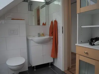 Ein Badezimmer in der Unterkunft Moderne Ferienwohnung Salzbergstraße in Wernigerode