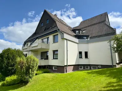 Das Gebäude in dem sich die Ferienwohnung befindet