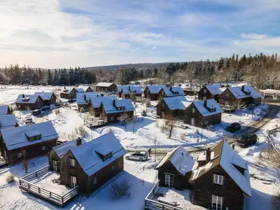 Ferienhäuser, Torfhaus im Winter