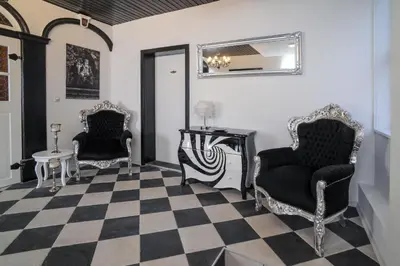 Ein Sitzbereich in der Unterkunft Designpension Traumschloss Hotel Garni