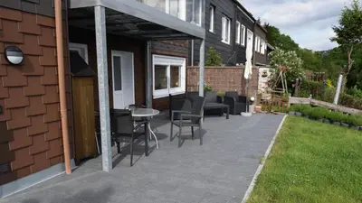 Das Gebäude in dem sich die Ferienwohnung befindet
