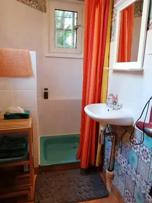 Ein Badezimmer in der Unterkunft Ottos Ferienwohnung Goslar