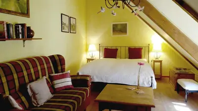 Ein Bett oder Betten in einem Zimmer der Unterkunft Ferienwohnung im Schuhhof