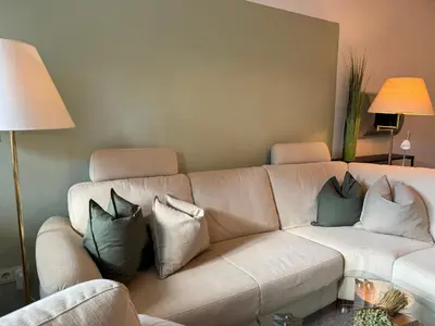 Ein Sitzbereich in der Unterkunft 5-Sterne Luxusferienwohnung Köhnke 5 - [#122260]